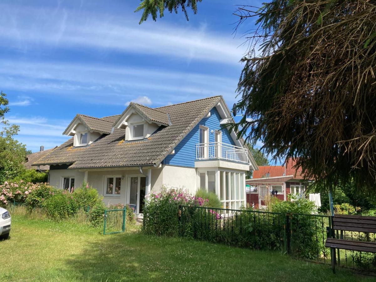 Ferienhaus Am Wasser Im Gruenen Zecherin Екстериор снимка